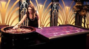818solt Live Dealer ကတ်ဂိမ်းများ ဇာတ်ခင်းပုံ